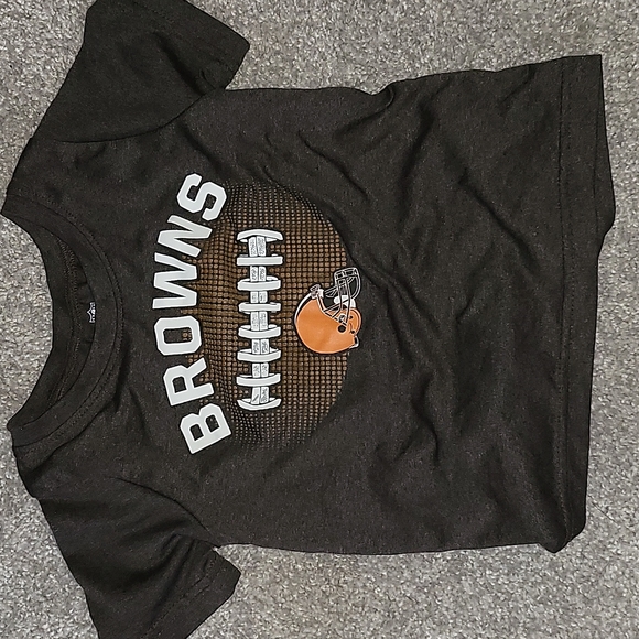 Cleveland Browns shirts - Picture 2 of 2